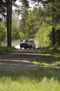 rally-571452_960_720